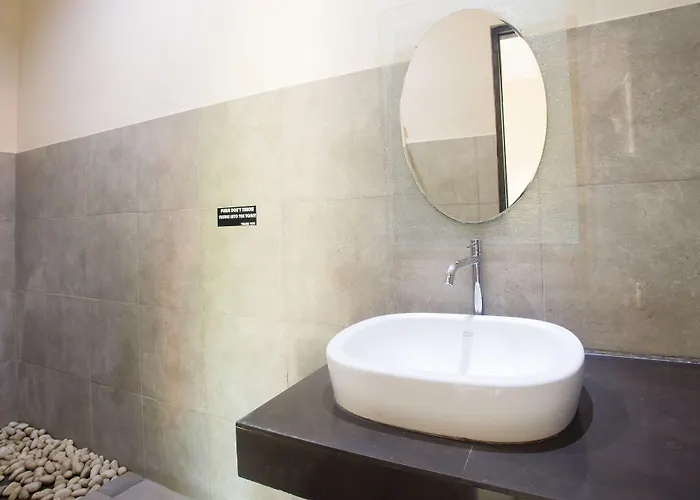 Blanjong By Ecommerceloka Gasthof Sanur